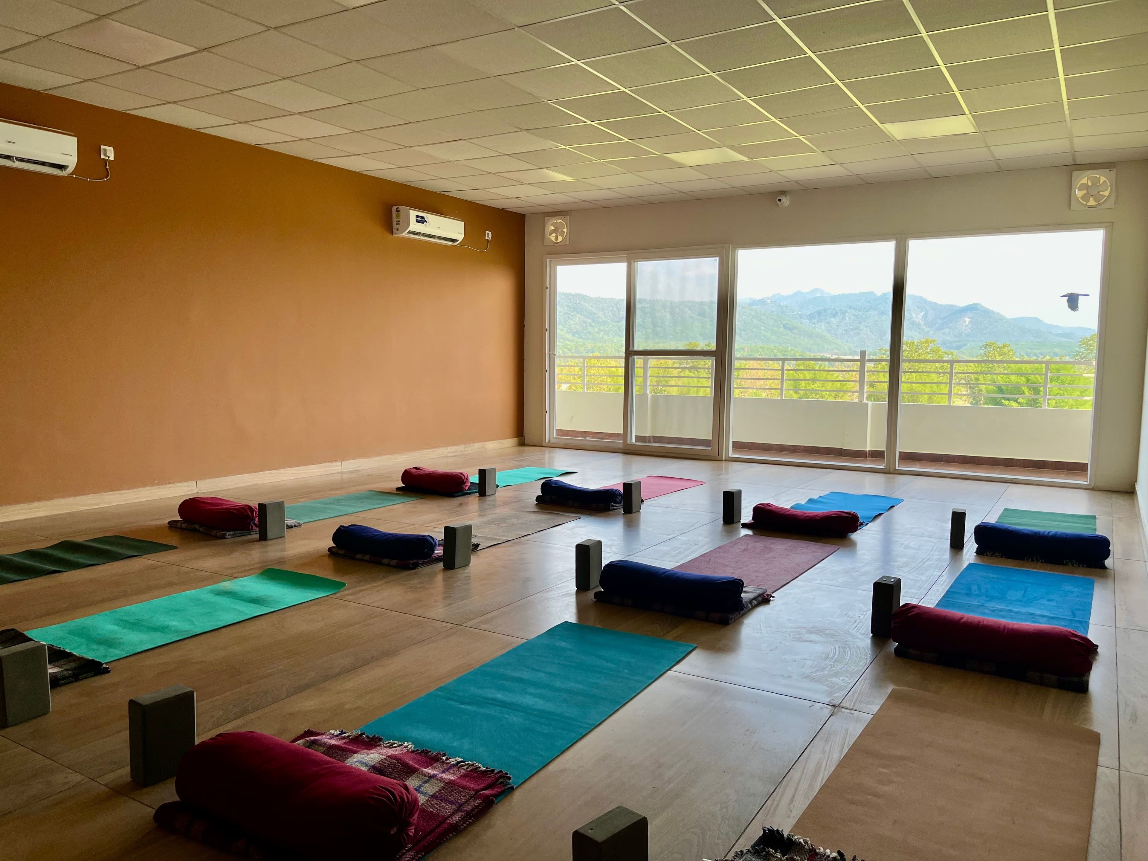 Wholesome meals for yoga students and retreat guests