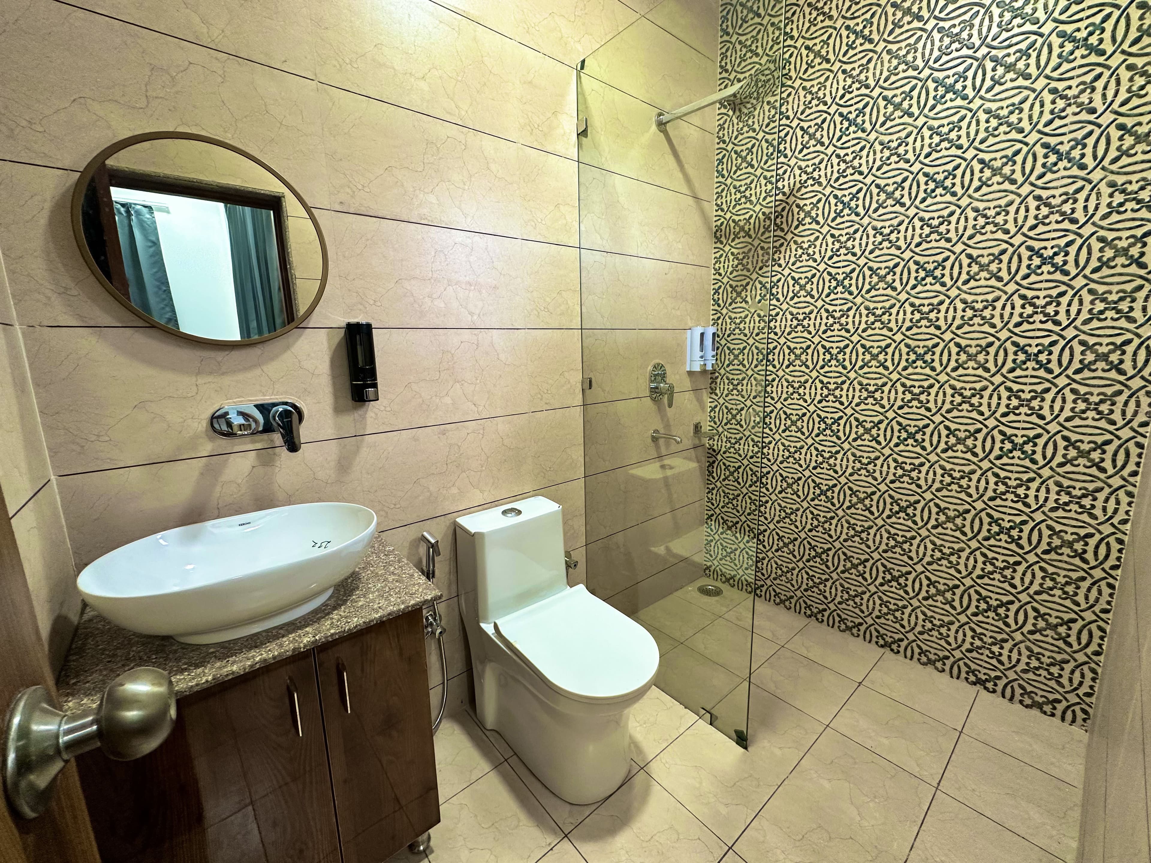 Shared and private accommodation options