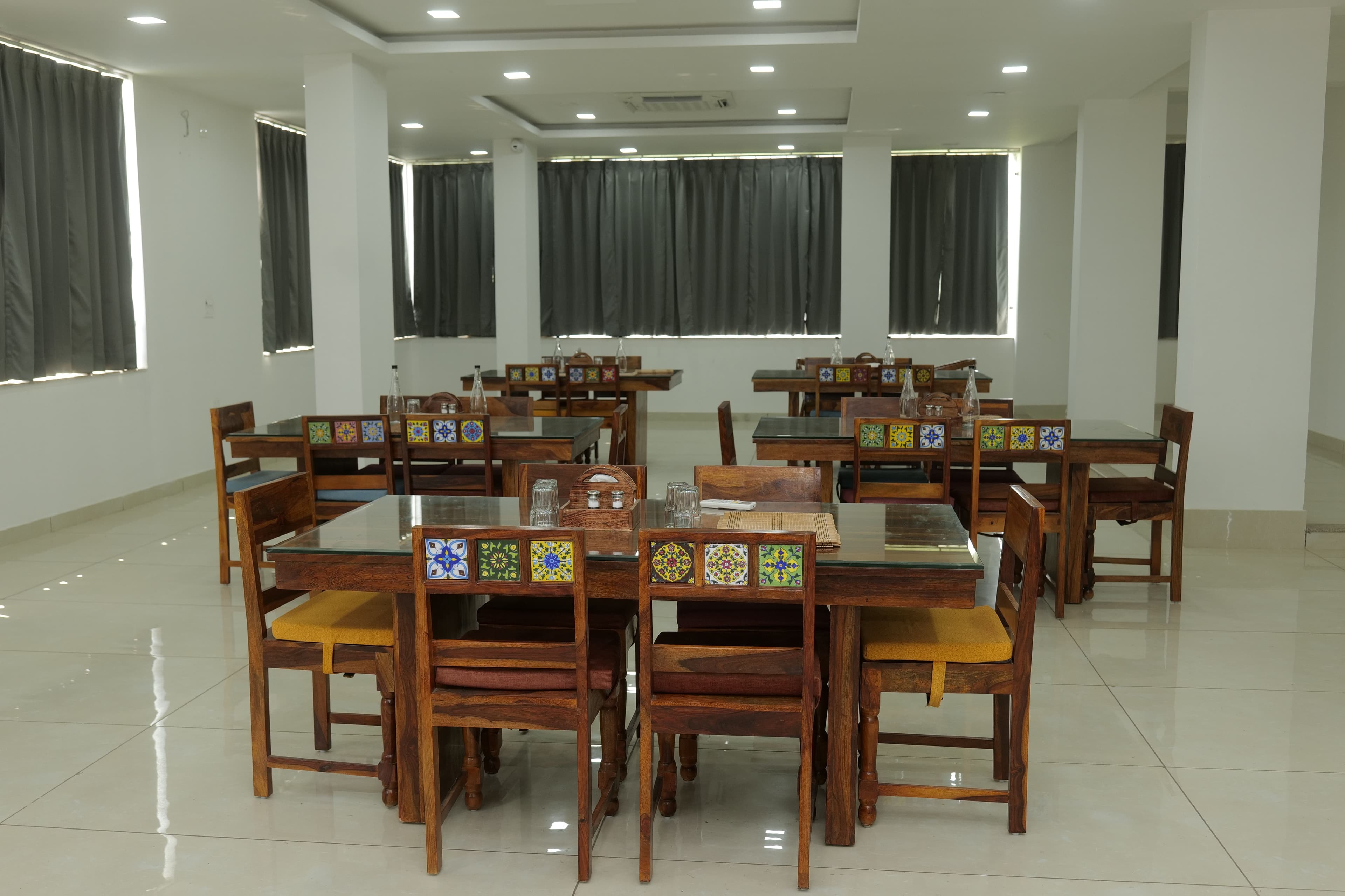 Accommodation at Jeevmoksha Yoga Gurukul, Rishikesh