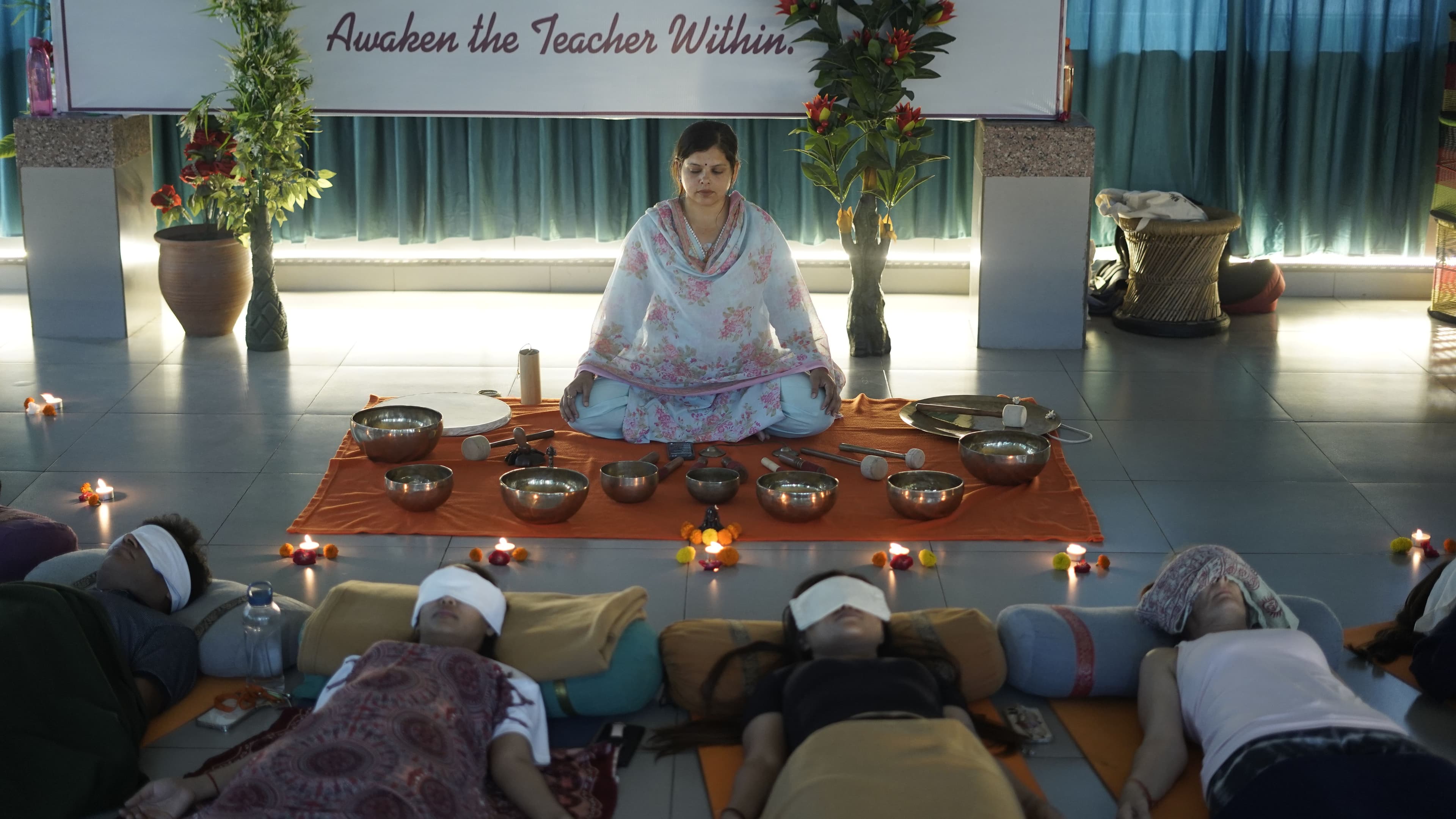 Sound healing at Jeevmoksha course immersion